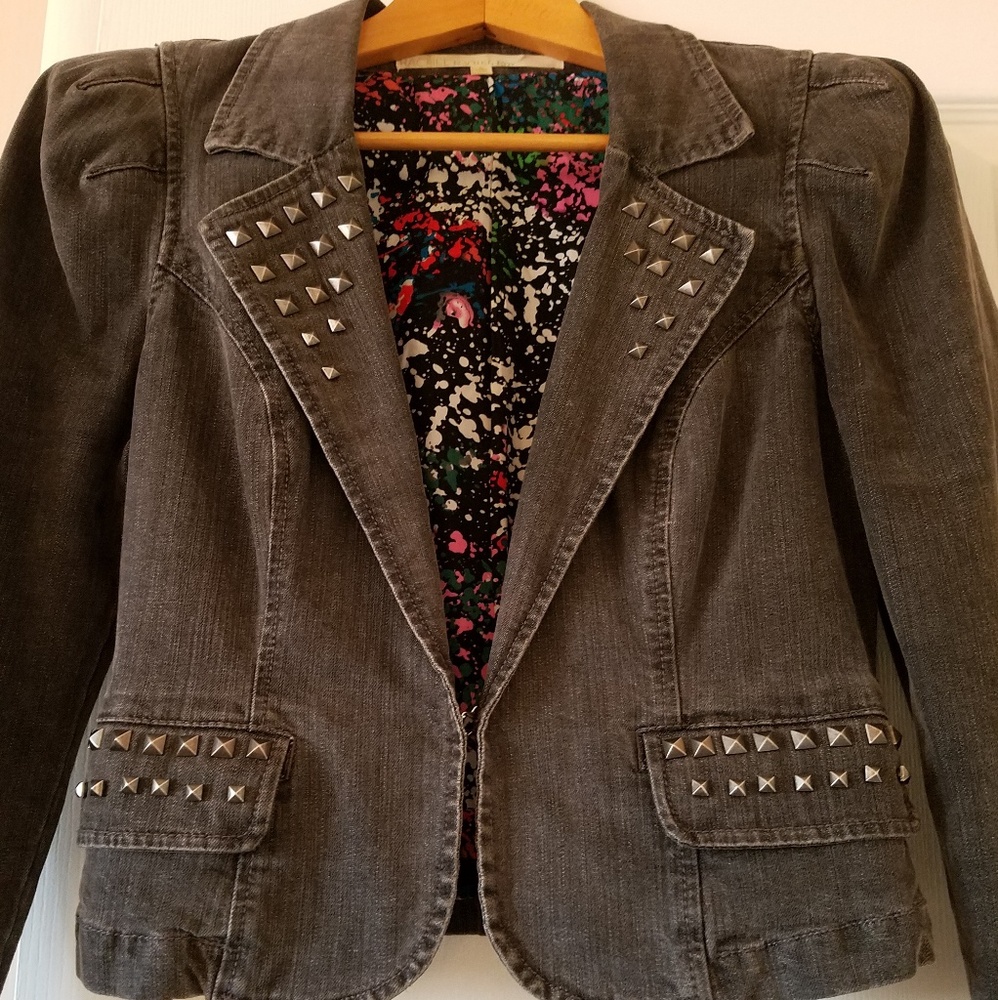 Women's Gray Denim Jacket